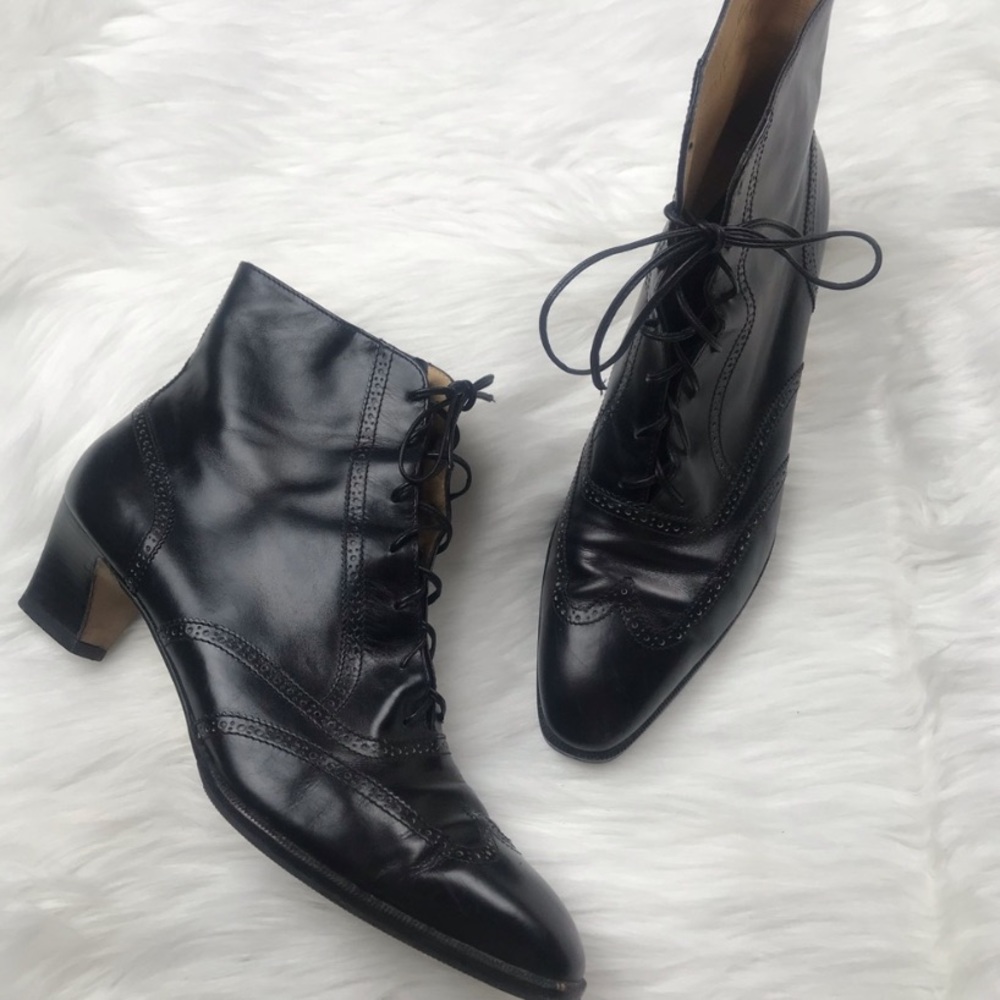 Vintage Ferragamo lace up  boots